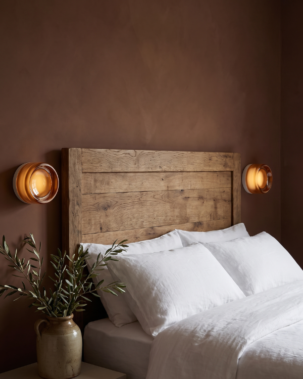 Wall Lamp - EVO, amber-tinted glass dome on a white aluminium base, view 4